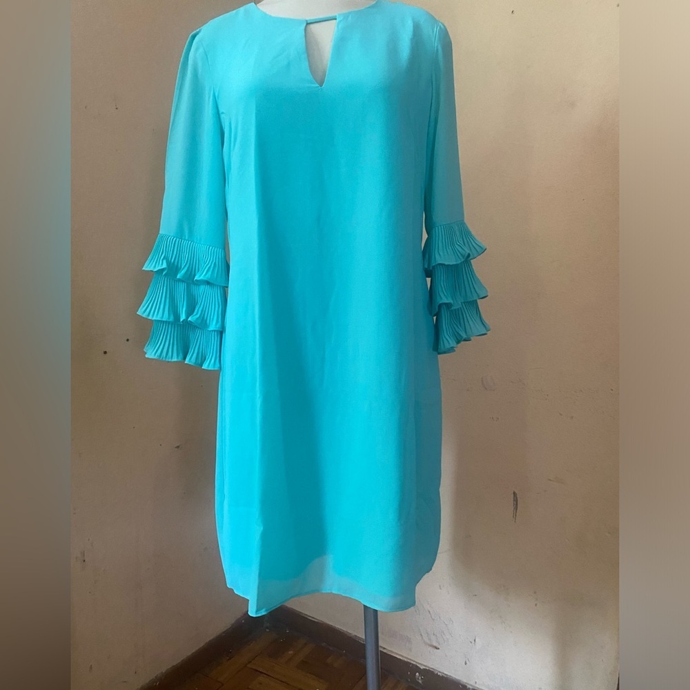 Vince Camuto Blue Sheath Dress with Bell Sleeves Wedding Guest - Picture 2 of 13